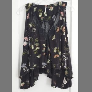 Free People Flowy Floral Top - Size XS